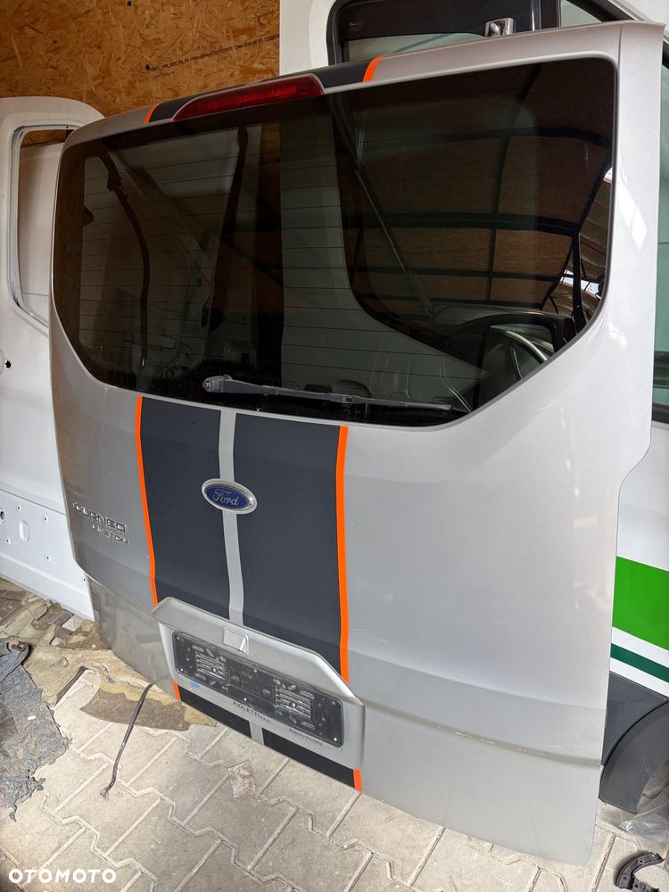 Klapa tylna Ford Transit Turneo Custom lift - 1