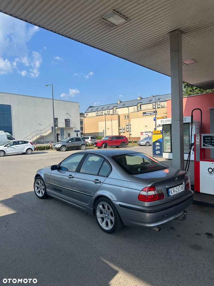 BMW Seria 3 - 22
