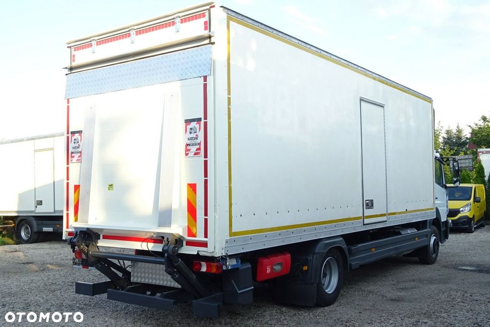Mercedes-Benz Atego 1318 Euro 6 kontener Tylko 333tys.km Udokumentowane - 8