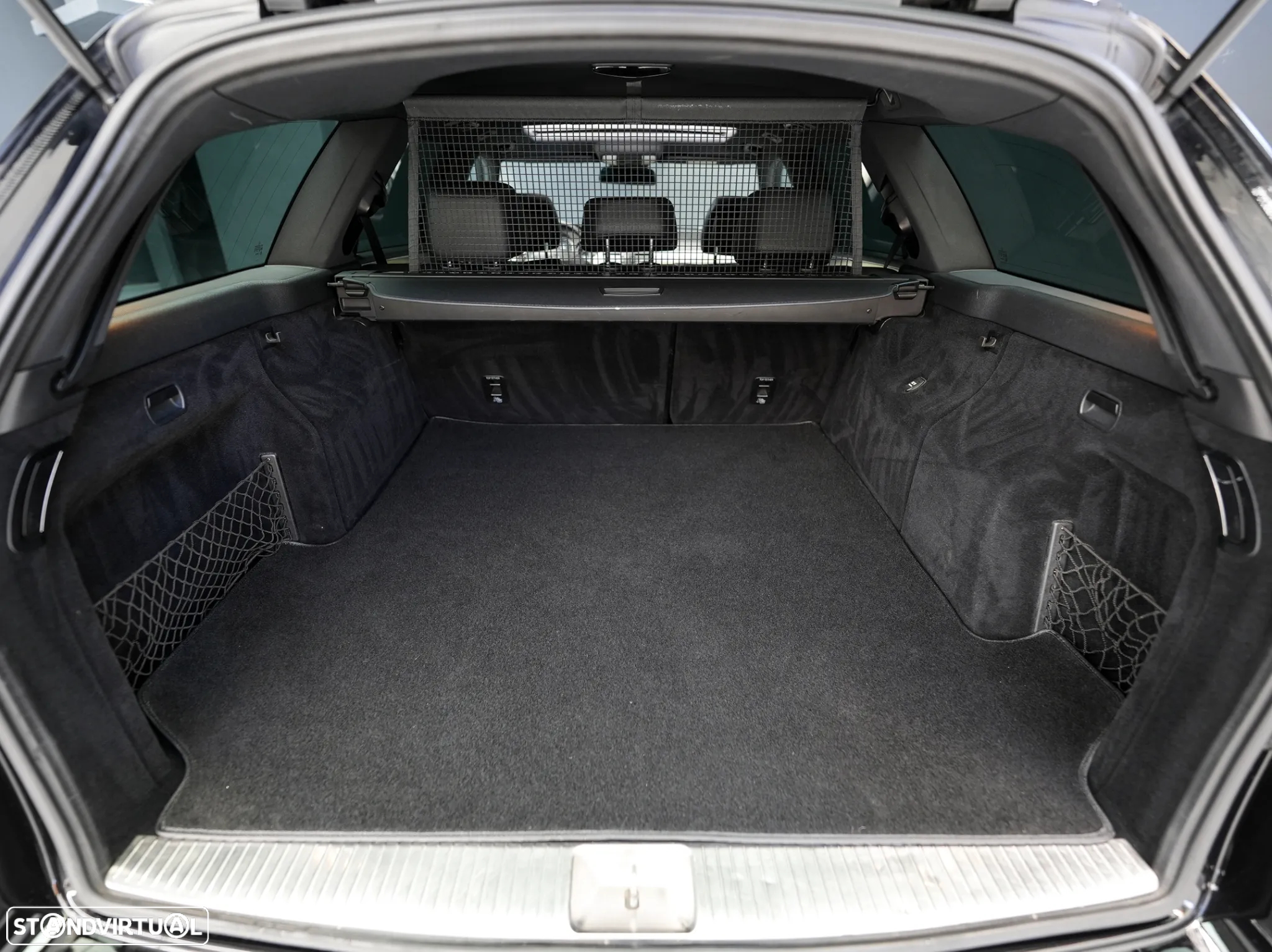 Mercedes-Benz E 250 CDi Avantgarde BlueEfficiency - 14