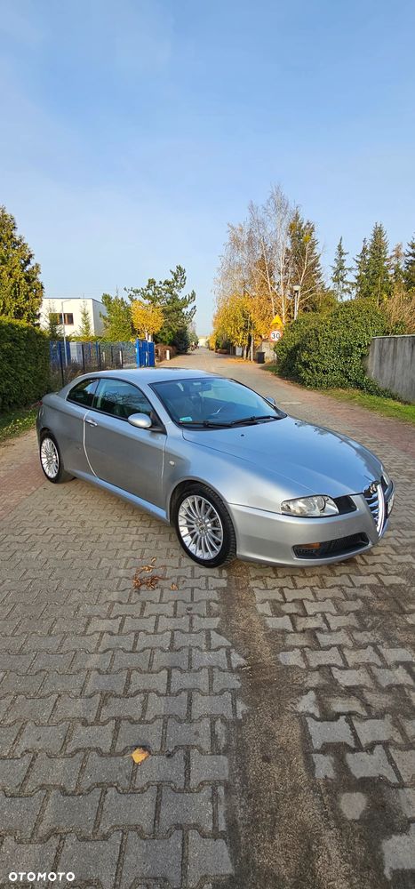 Alfa Romeo GT 1.9JTD 16V Distinctive - 3