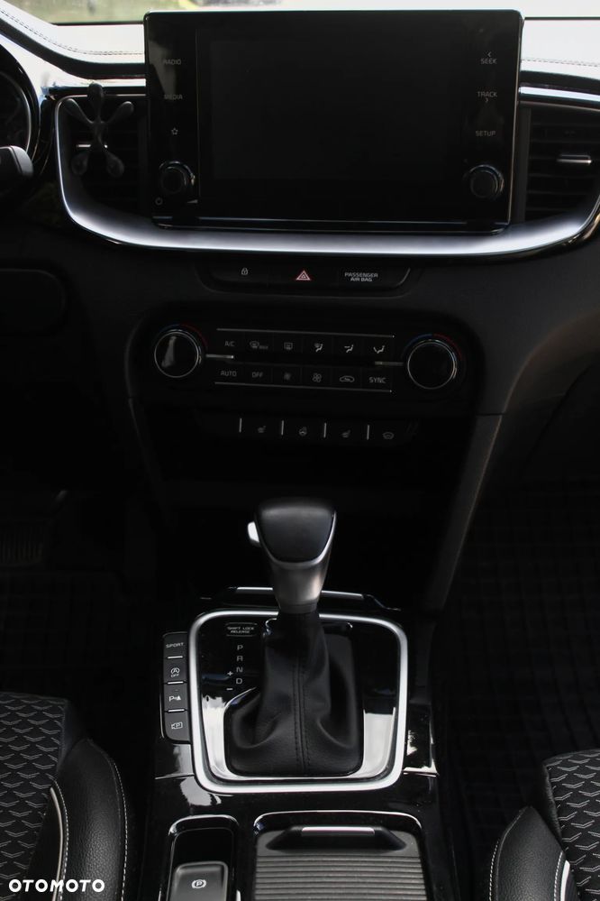 Kia Ceed 1.5 T-GDI L DCT - 20