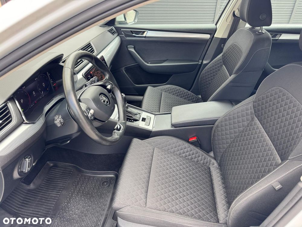 Skoda Superb 1.5 TSI Ambition DSG - 11
