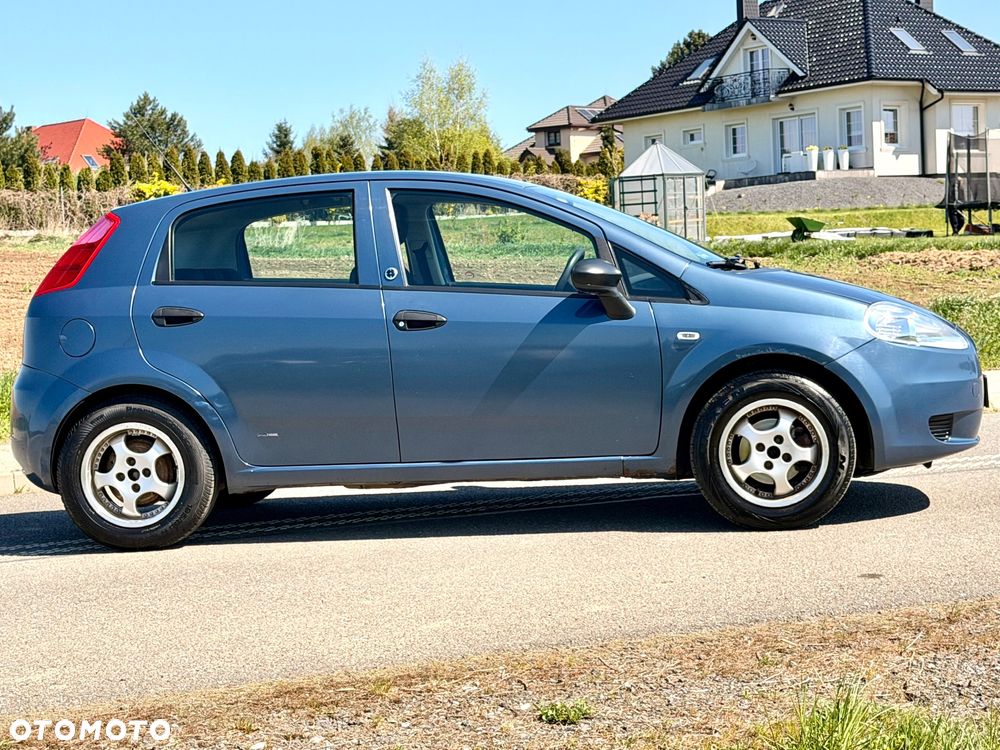 Fiat Punto - 16