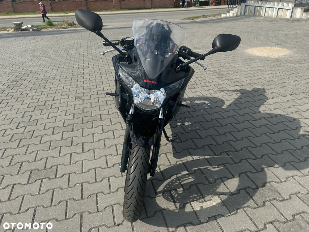Honda CBR - 3
