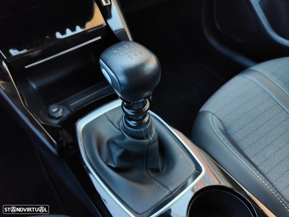 Peugeot 208 1.2 PureTech Allure Pack - 47