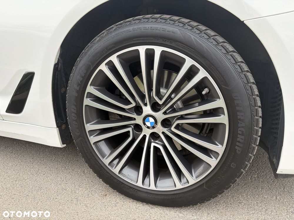 BMW Seria 5 518d Advantage - 8