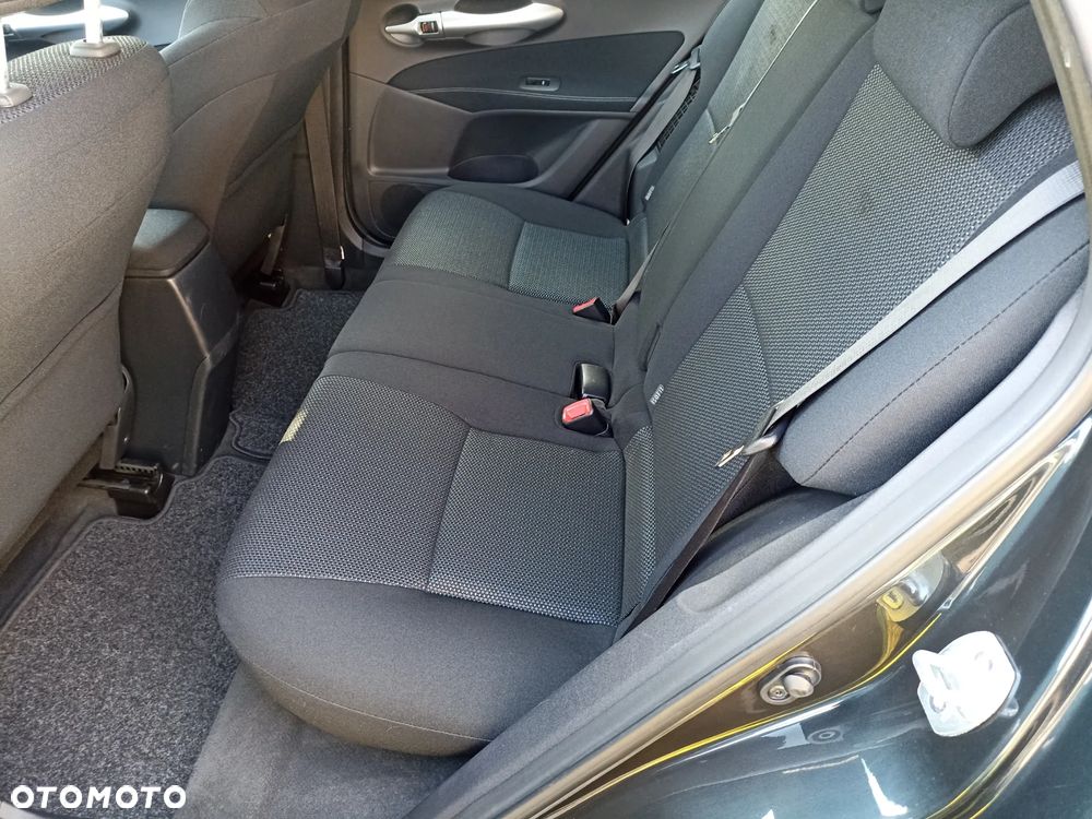Toyota Auris 1.8 HSD Prestige NAVI - 32