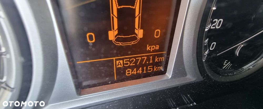 Suzuki Vitara - 11