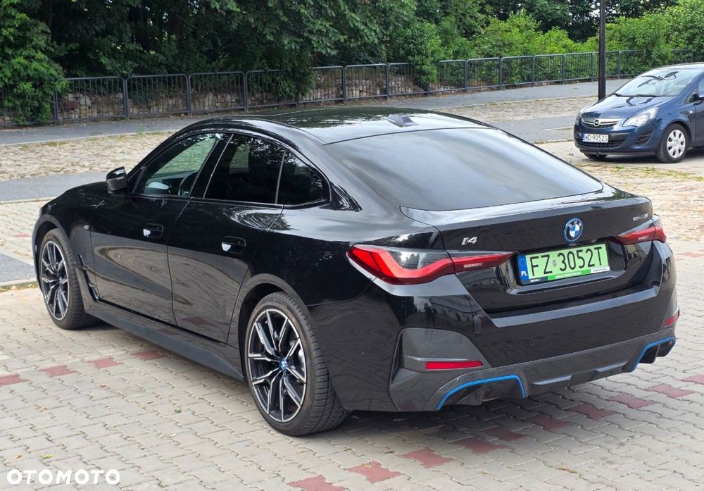 BMW i4 - 6