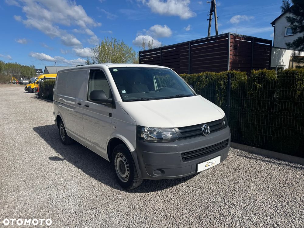 Volkswagen VW Transporter T5 LIFT**2.0 TDI Common Rail**Klimatyzacja**Sprowadzony - 5