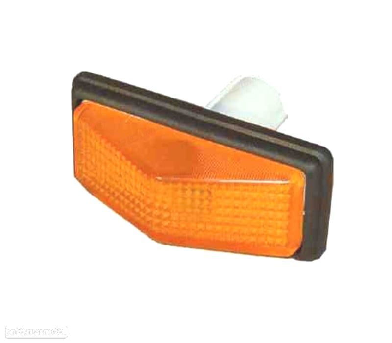 PISCAS LATERAIS FIAT FIORINO 86-88 REGATA RITMO 82-89 UNO - 1