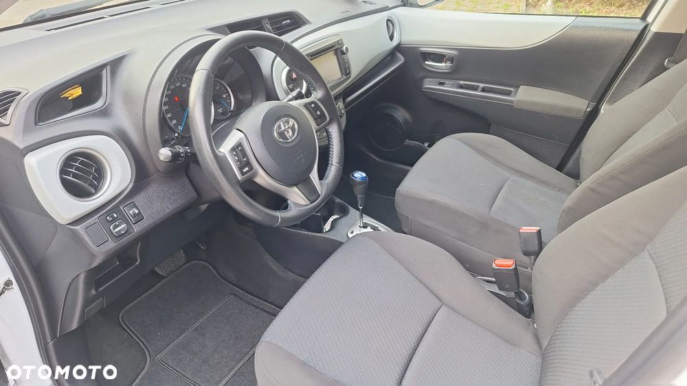 Toyota Yaris 1.5 VVT-i Style - 16