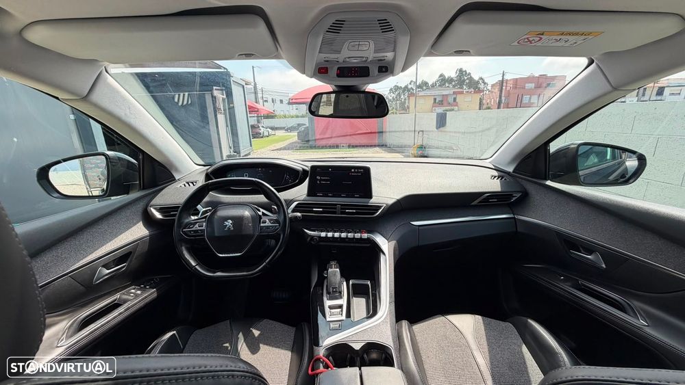Peugeot 5008 1.6 BlueHDi Allure EAT6 J18 - 24
