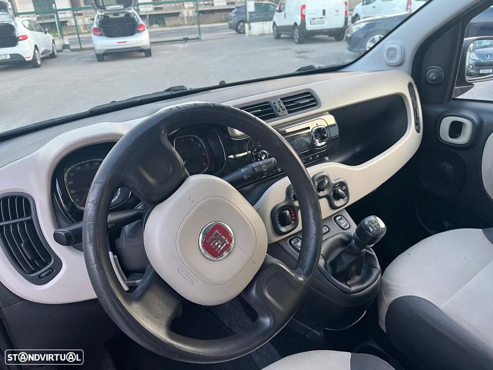 Fiat Panda 1.2 Lounge S&S - 9