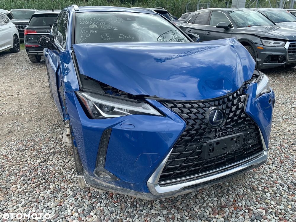 Lexus UX 250h - 7