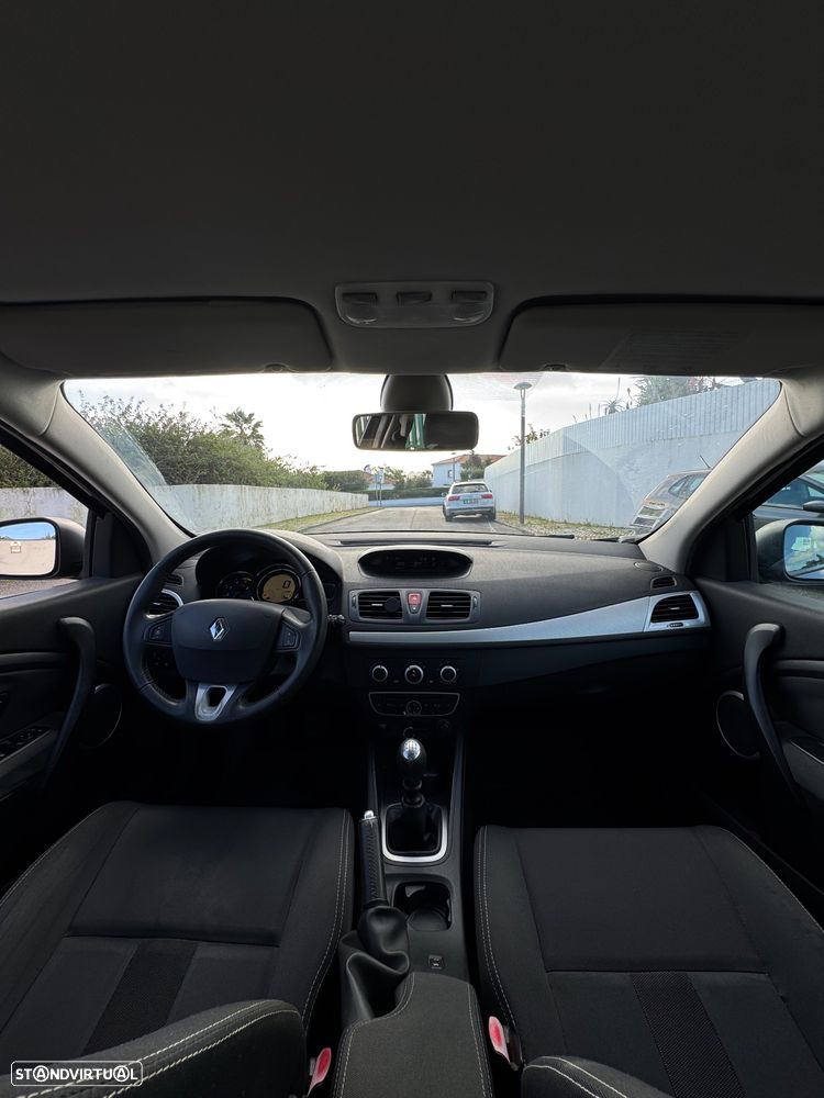 Renault Mégane Sport Tourer 1.5 dCi Dynamique S - 6