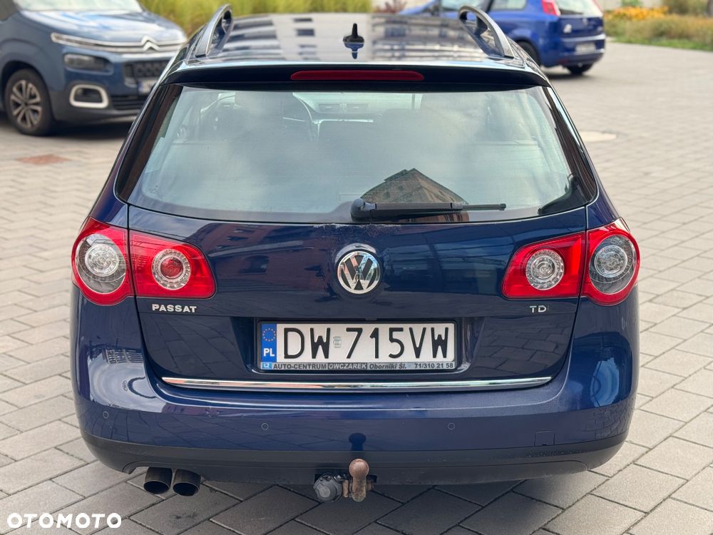 Volkswagen Passat 2.0 TDI DPF Comfortline - 4