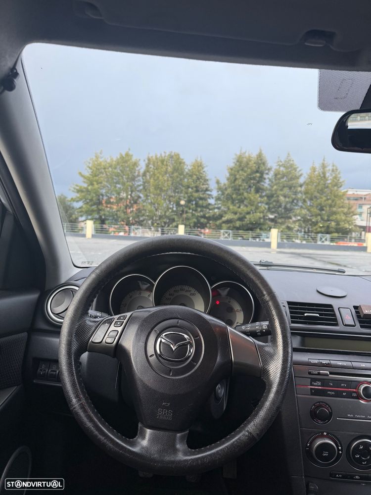 Mazda 3 Hatchback MZR 1.6 CD Exclusive - 8