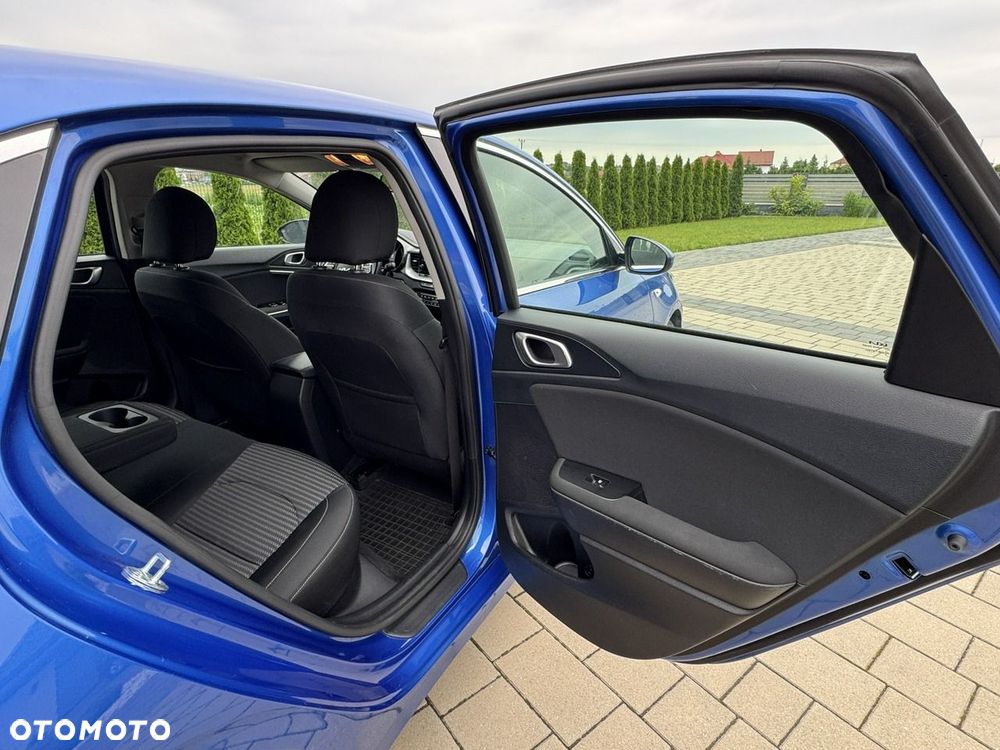 Kia Ceed 1.5 T-GDI M DCT - 35