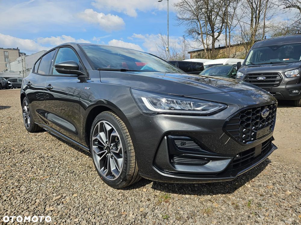 Ford Focus 1.0 EcoBoost mHEV ST-Line X - 2