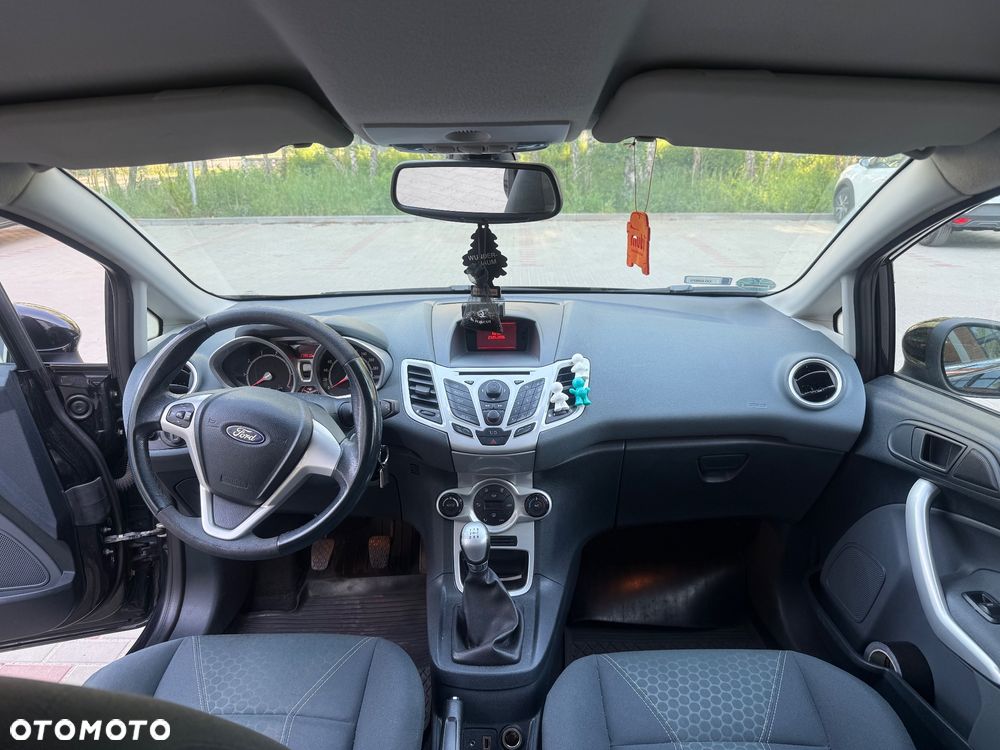 Ford Fiesta 1.25 Titanium - 8