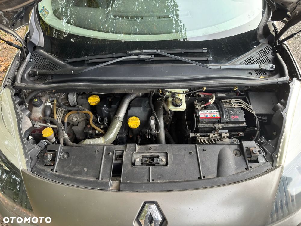 Renault Scenic - 12