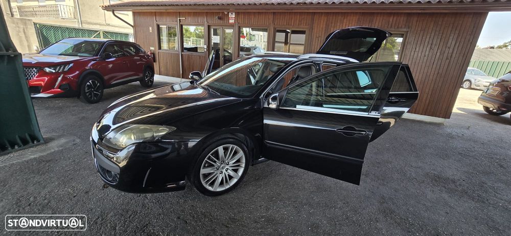 Renault Laguna Break 2.0 dCi GT - 29