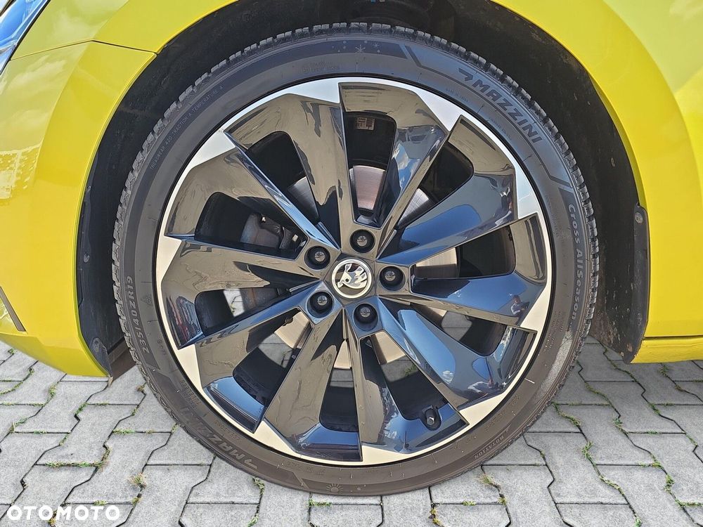 Skoda Superb 2.0 TDI SCR Sportline DSG - 33