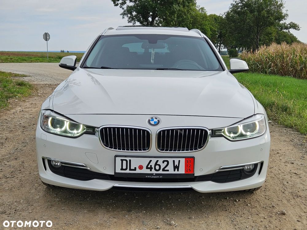 BMW Seria 3 318d Luxury Line - 26