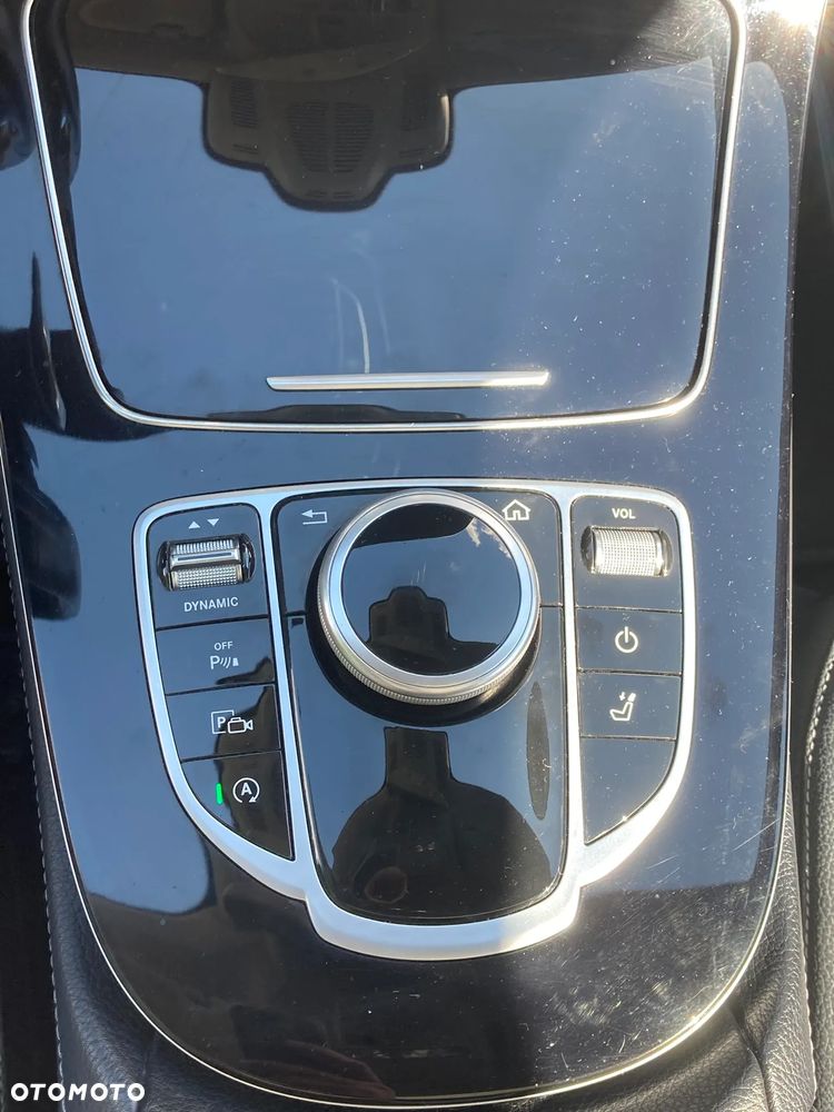 Mercedes-Benz Klasa E 220 d 9G-TRONIC Avantgarde - 19