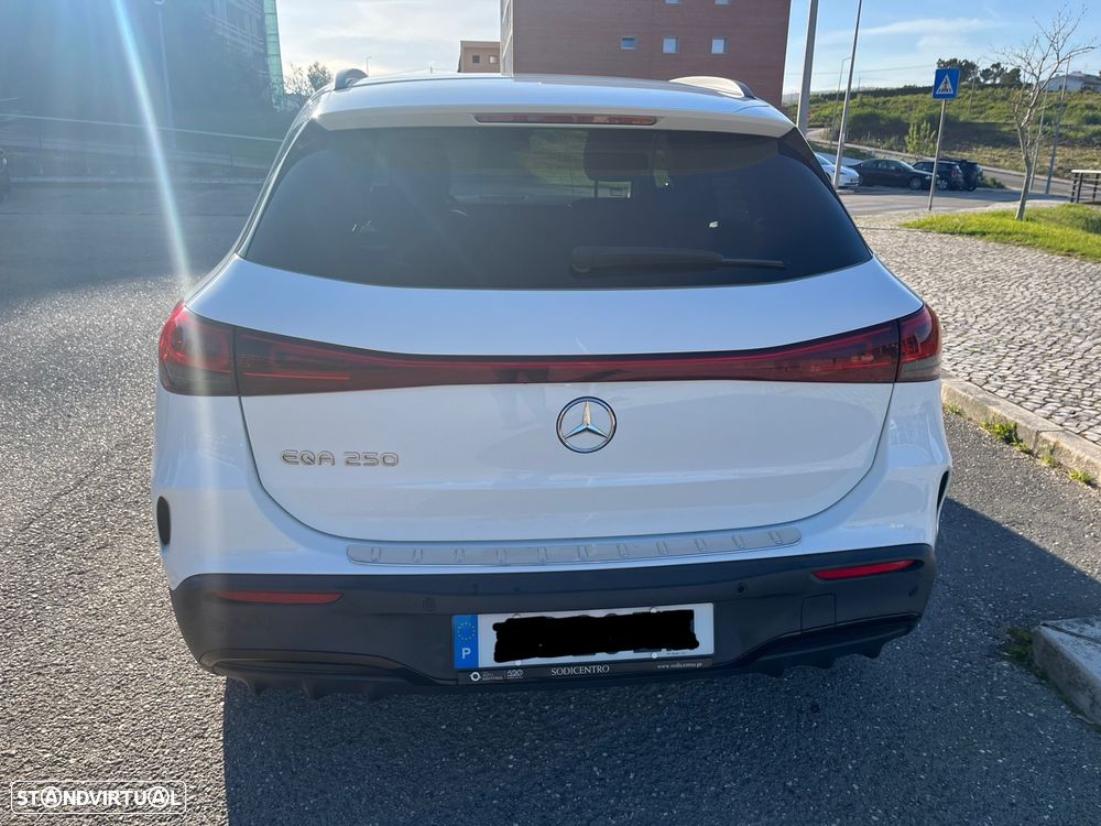 Mercedes-Benz EQA 250 AMG Line - 5