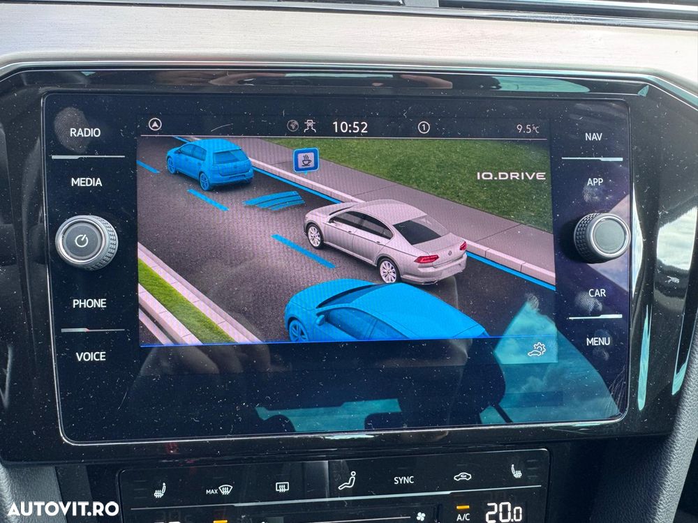 Volkswagen Passat 2.0 TDI DSG Highline - 9