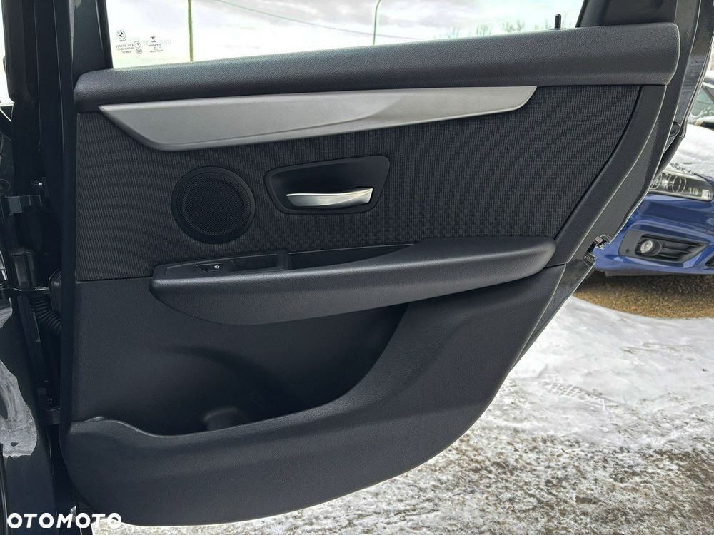 BMW Seria 2 218i Advantage - 18