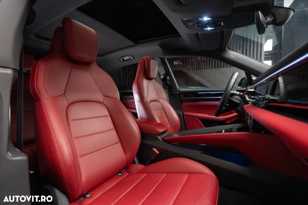 Porsche Macan - 37