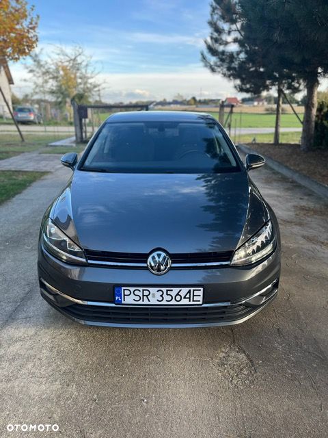 Volkswagen Golf - 5