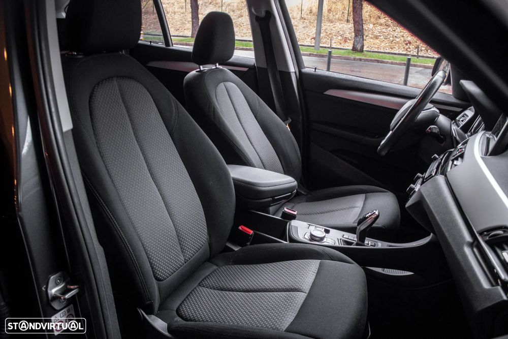 BMW X1 16 d sDrive Auto - 30