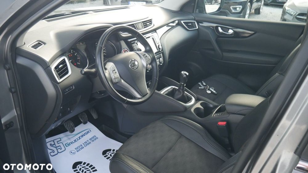 Nissan Qashqai - 10