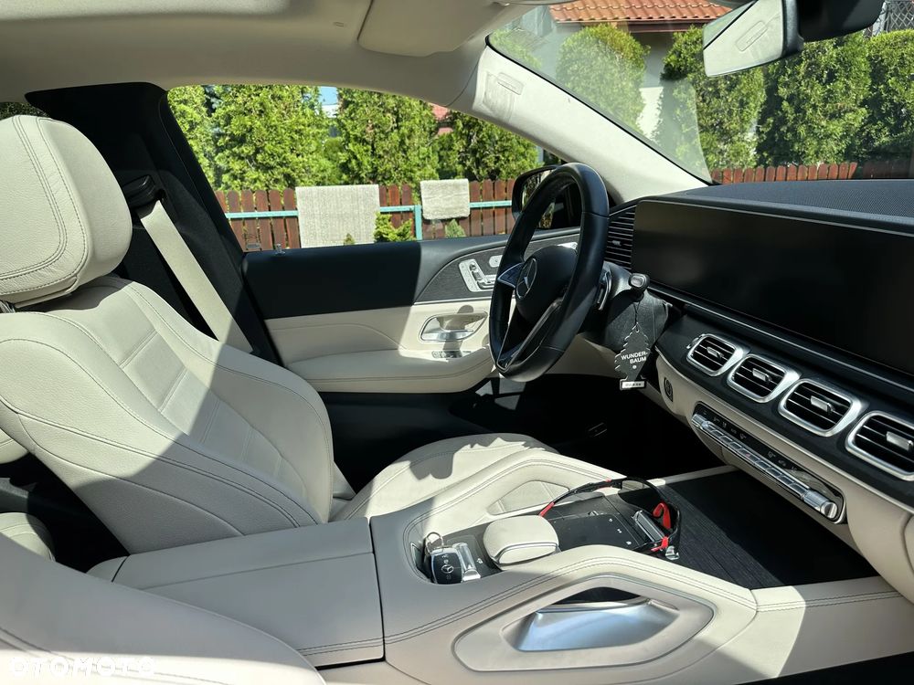 Mercedes-Benz GLE 300 d mHEV 4-Matic AMG Line - 21