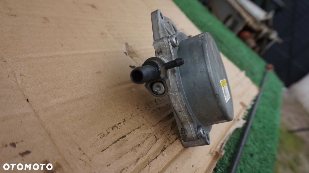 Hyundai Tucson III i40 Kia Sportage IV Optima 1.7 CRDI pompa vacum 28810-2A500 - 2