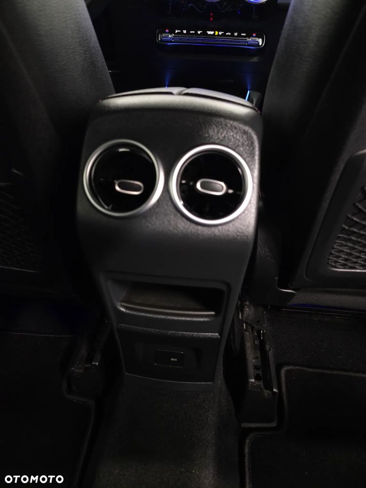 Mercedes-Benz GLB 200 d 8G-DCT Edition AMG Line - 22