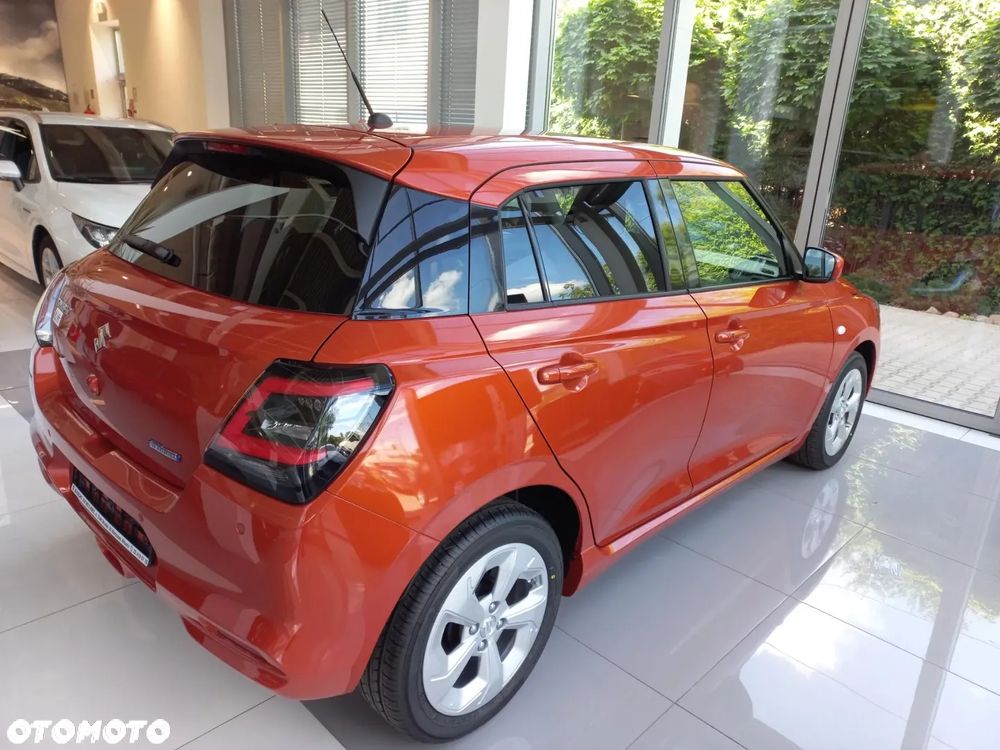 Suzuki Swift 1.2 Dualjet SHVS Premium Plus - 4