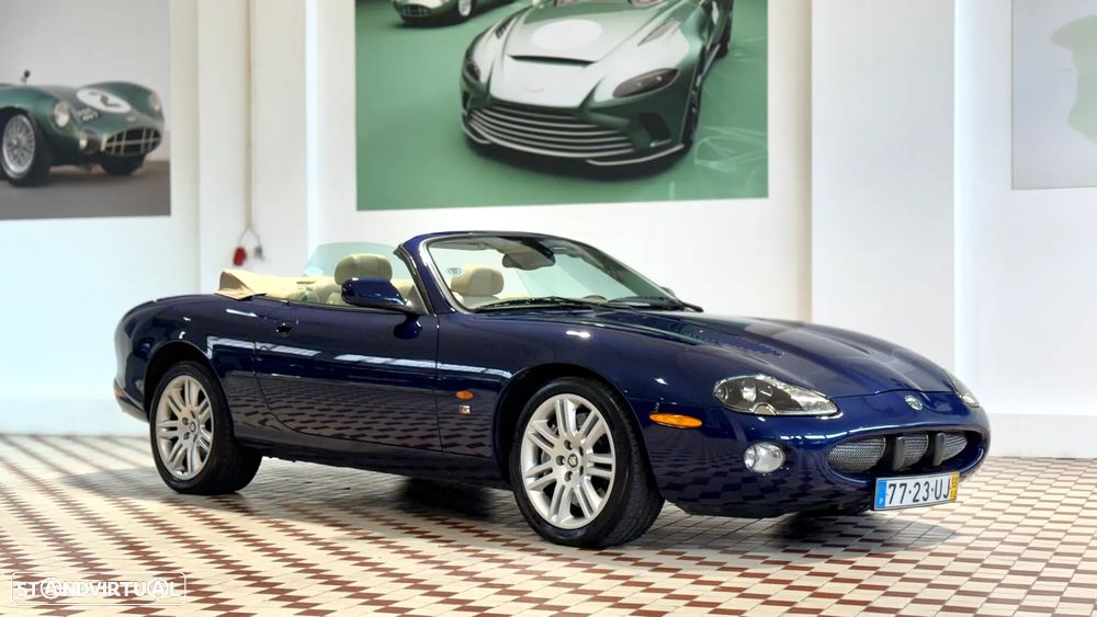 Jaguar XK - 2