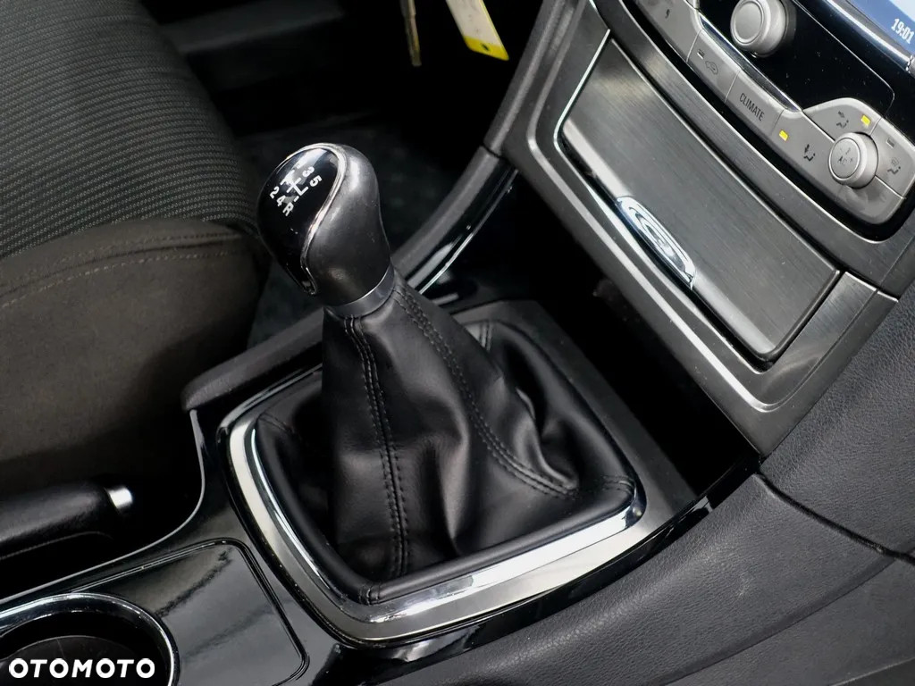 Ford Mondeo 2.0 Titanium - 23