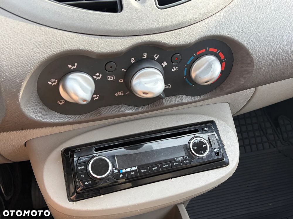 Renault Twingo - 17