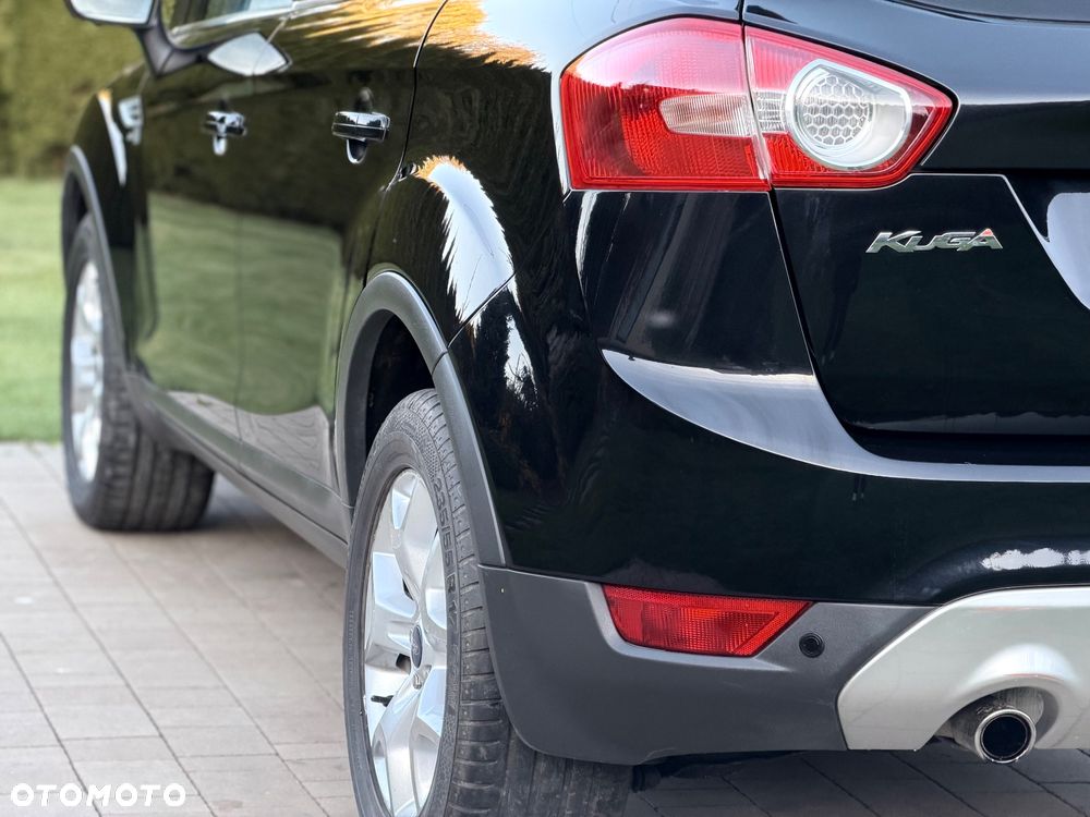 Ford Kuga 2.0 TDCi 4x4 Titanium - 20