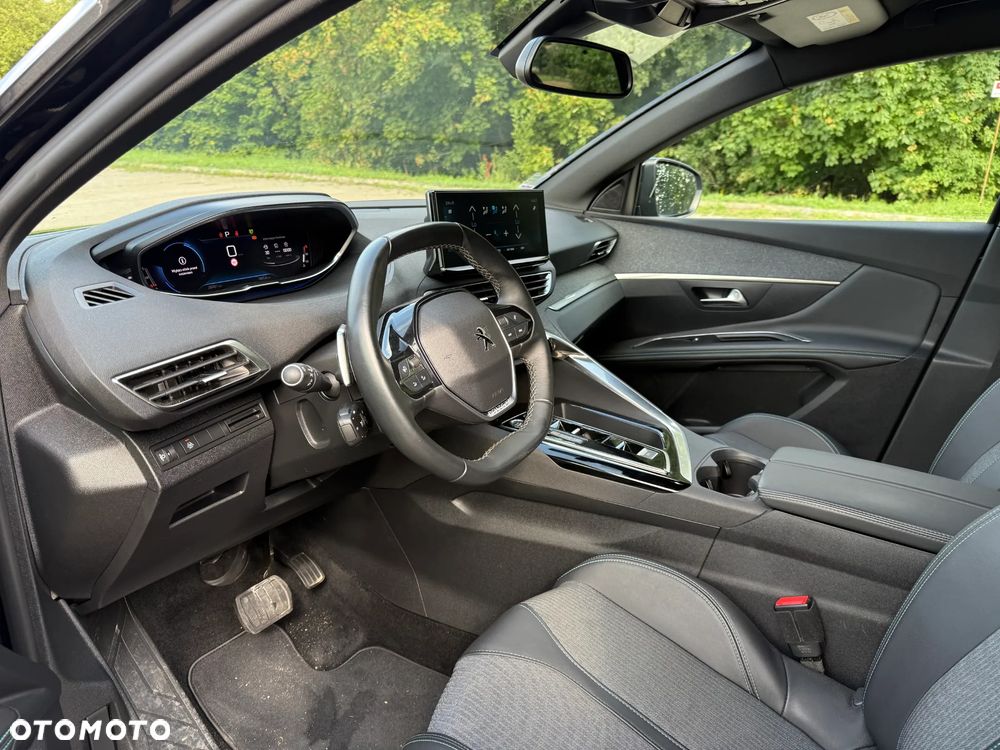Peugeot 3008 1.2 PureTech Allure S&S EAT8 - 8