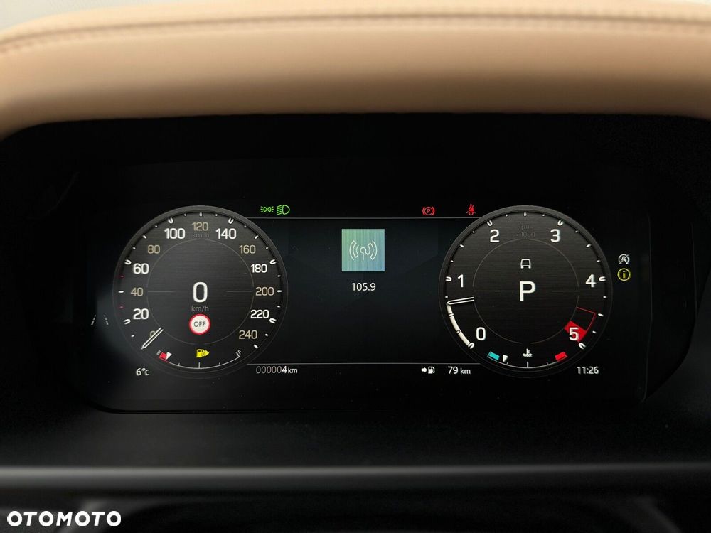 Land Rover Defender - 13