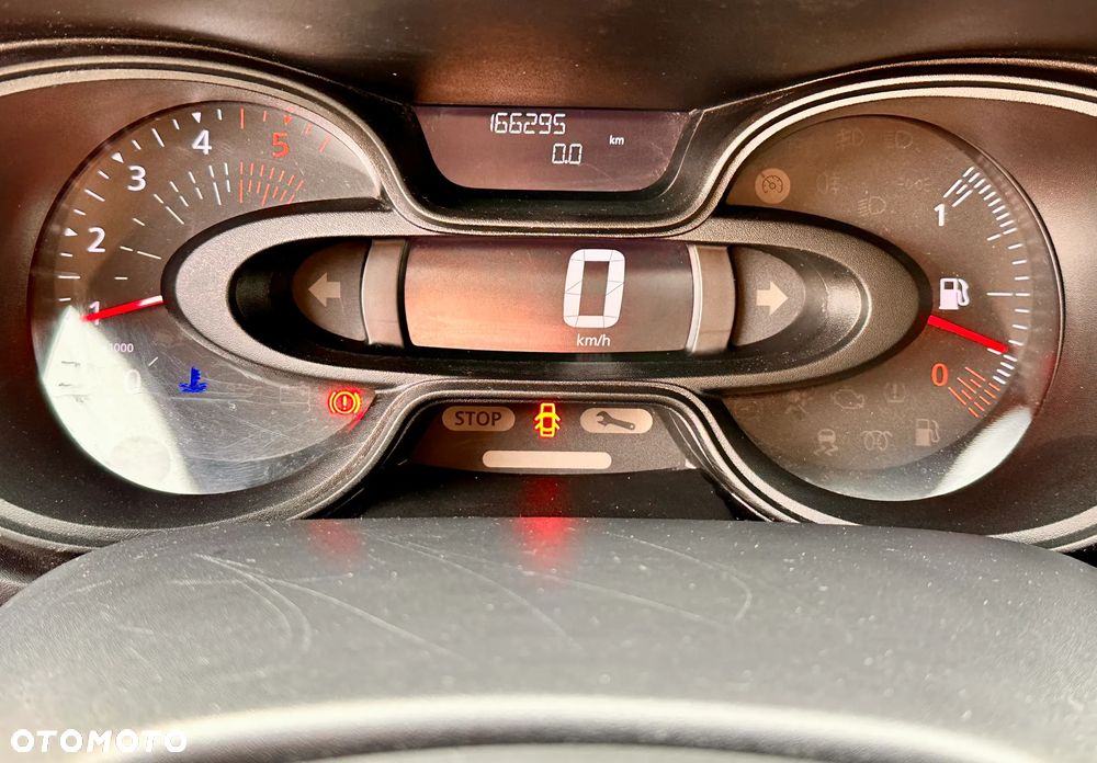 Renault TRAFIC - 4