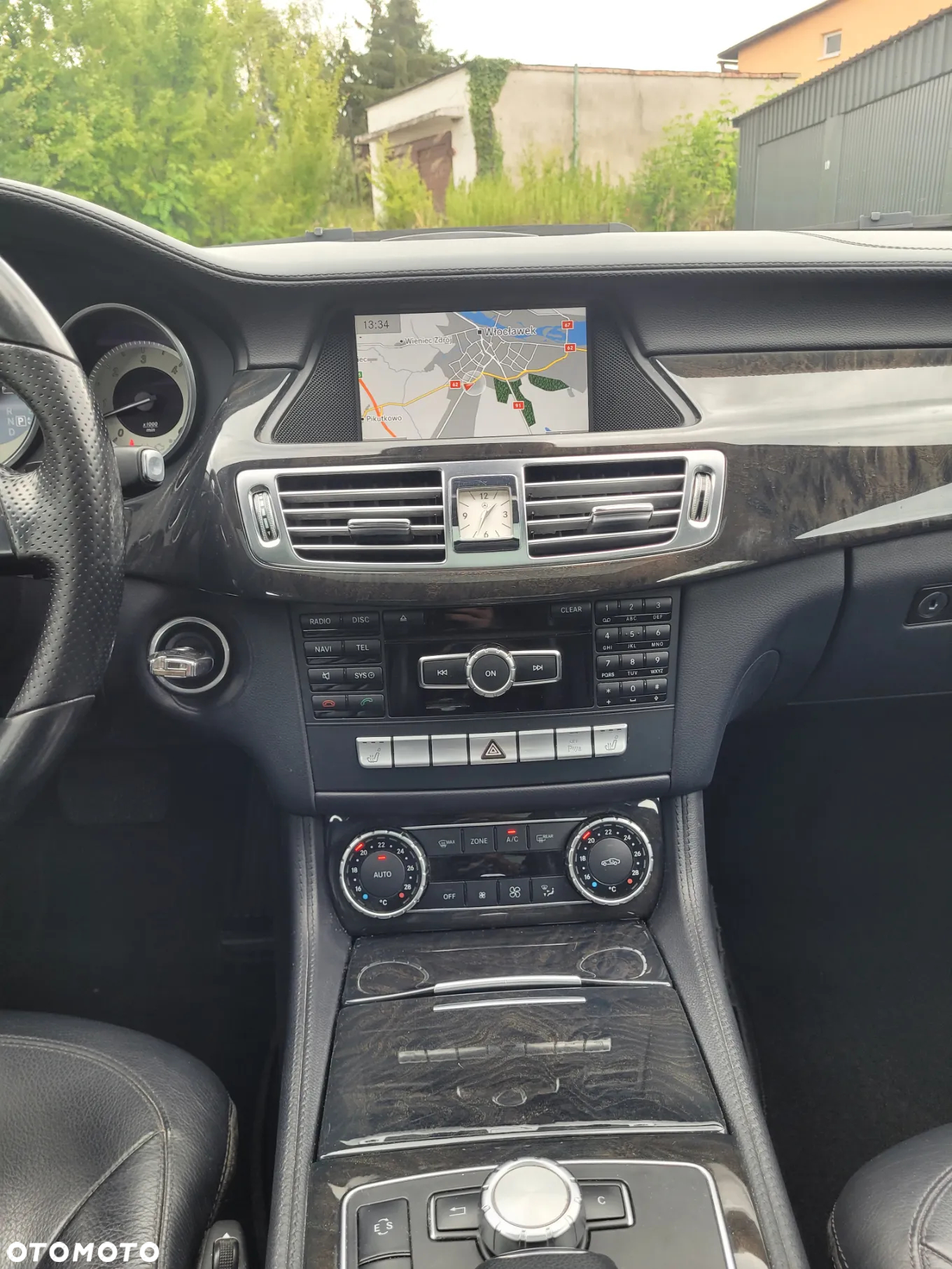 Mercedes-Benz CLS 350 CDI 4-Matic BlueEff - 12